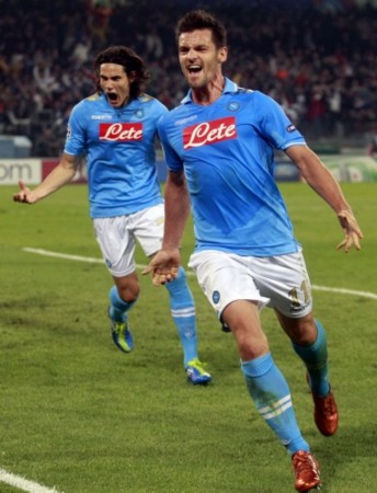 蝶泳技巧与训练方法探索 提升蝶泳速度与效率的全面指南