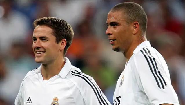 自由泳技术全面解析:从入水到出水的每个细节与技巧优化